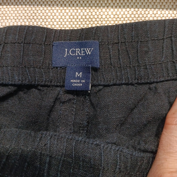 J. Crew Women's shorts, Medium, Faded Black, Great condition - Picture 2 of 3